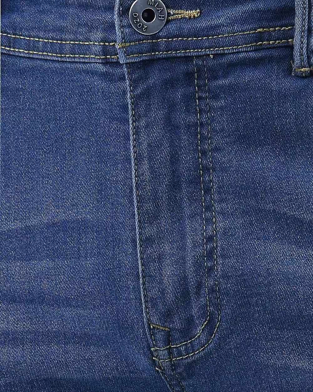 Trendy Tapered Fit Blue Jeans – Comfort, Style & Durability  - 4