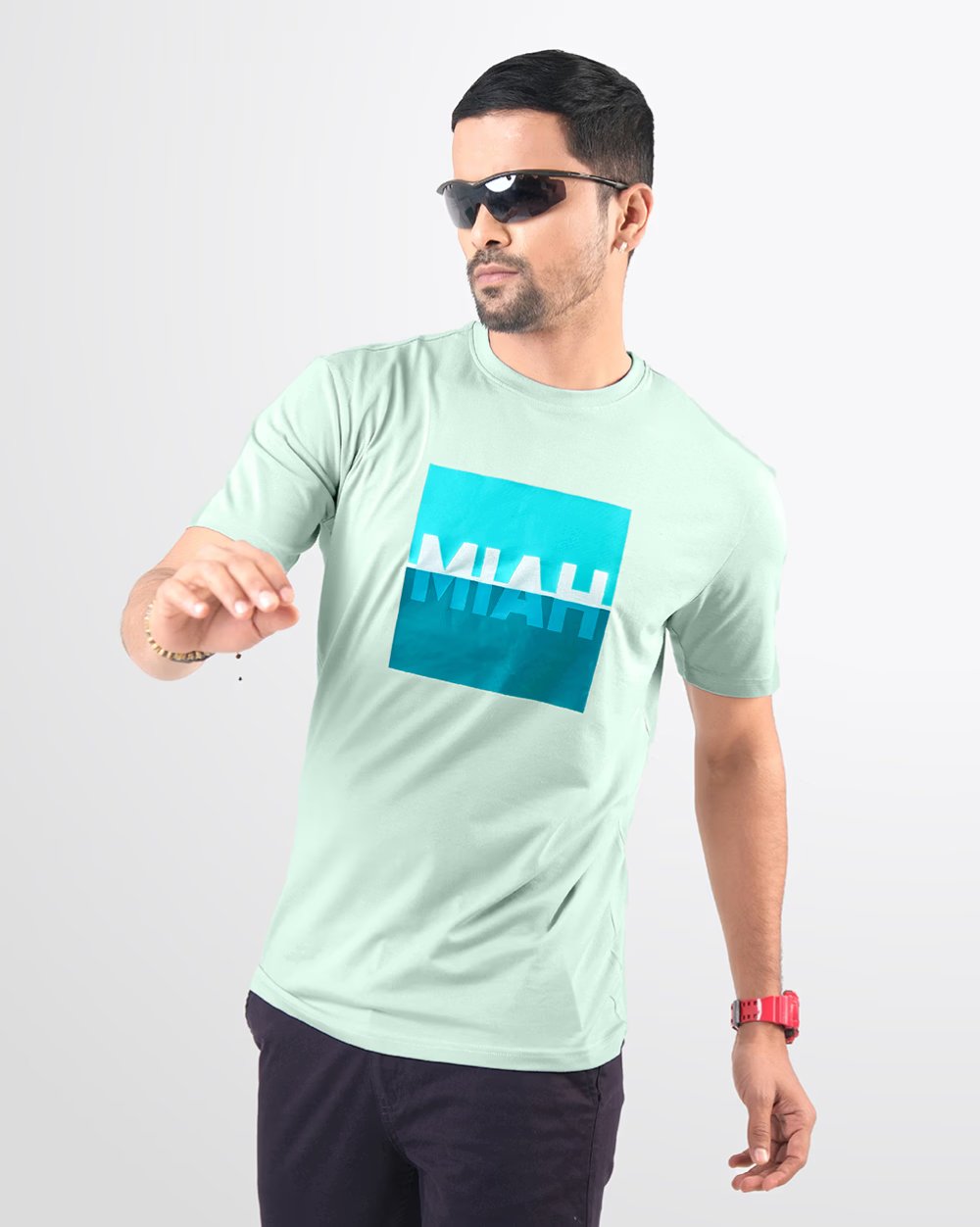 Regular Fit T-shirt With Box Cut Logo - Global Fit  - 2