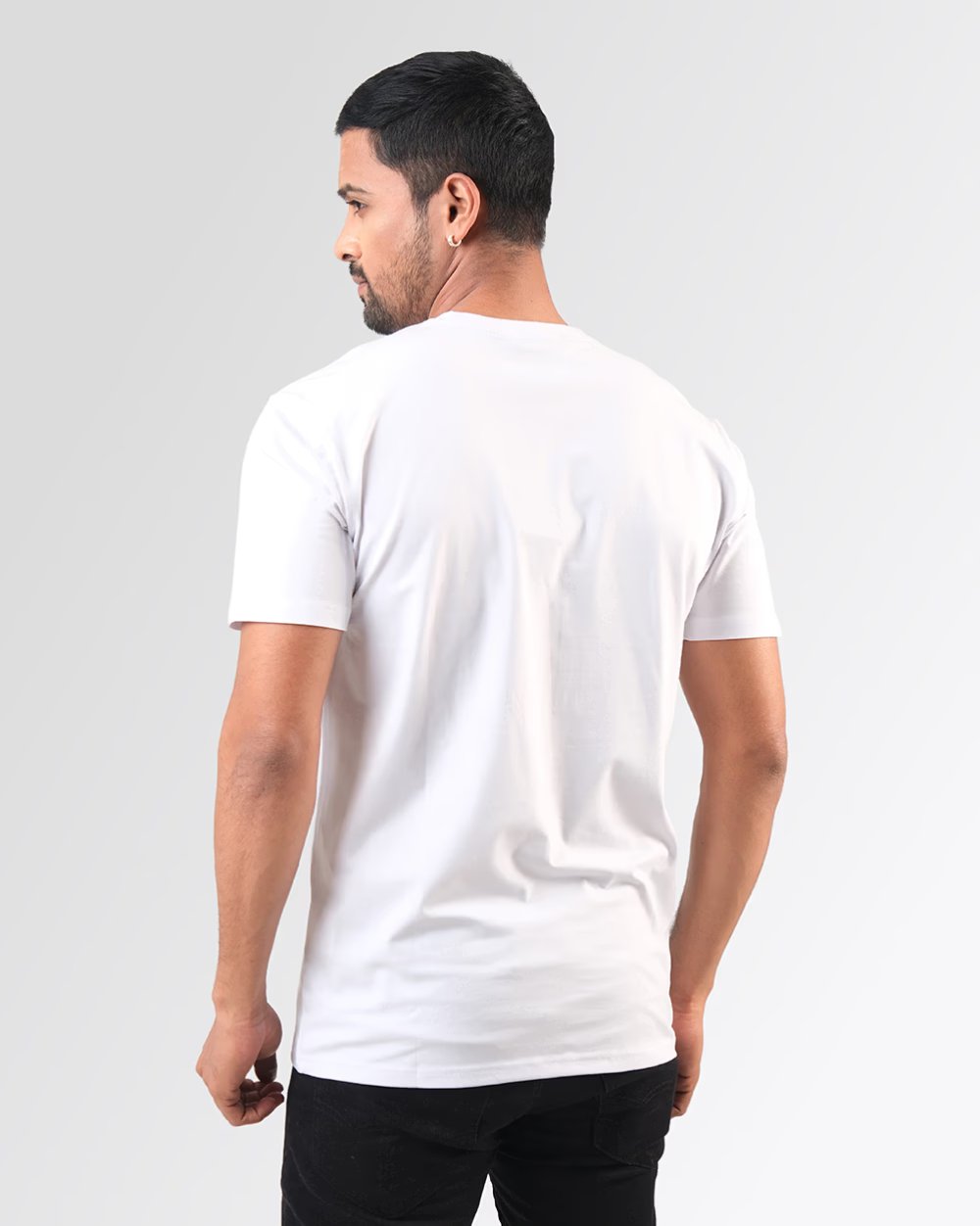 Regular Fit T-shirt With Box Cut Logo - Global Fit  - 3