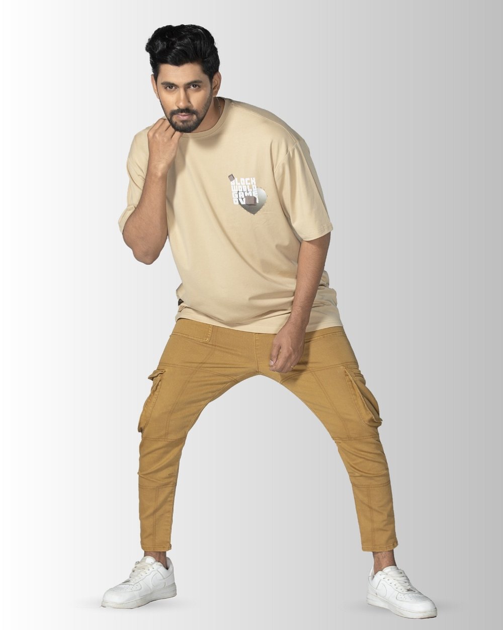 Soft, Stylish Oversized Knit T-Shirt - Gaming Print  - 2