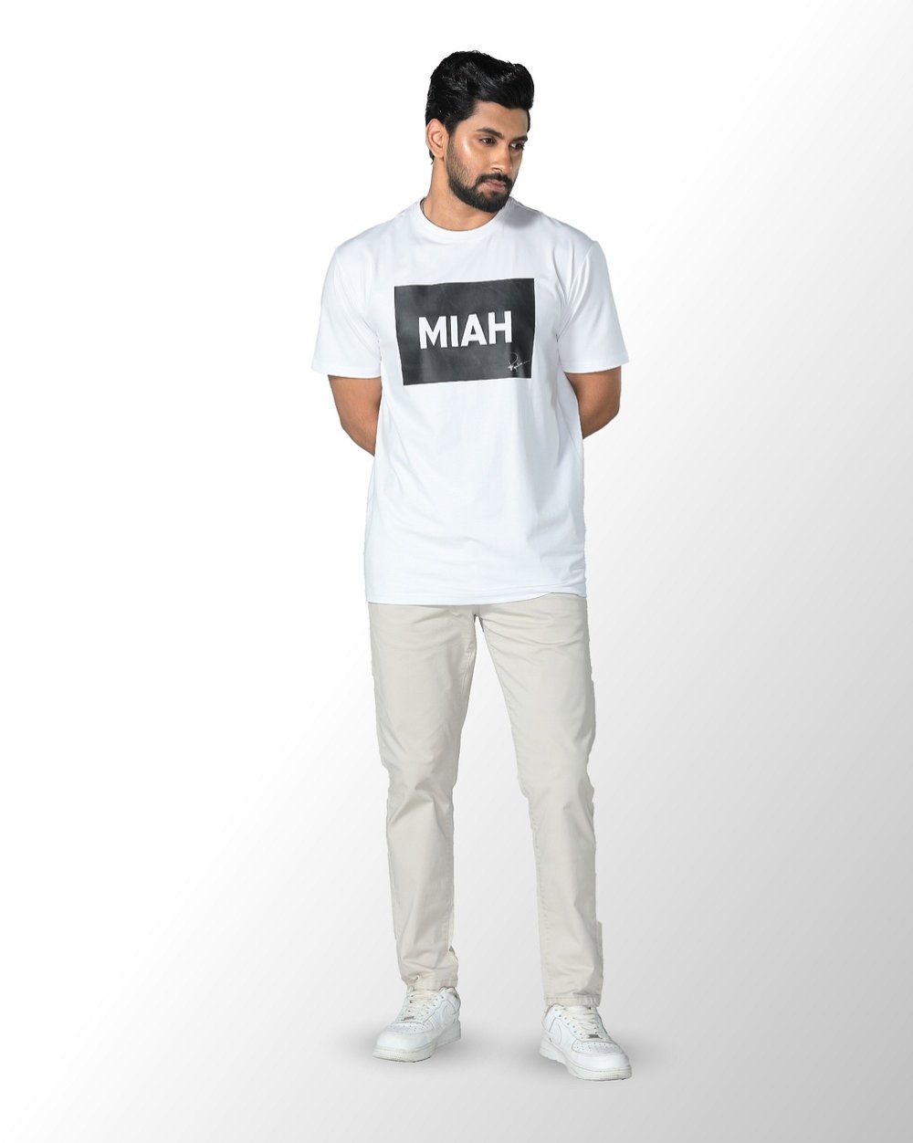 Men's Comfortable Regular Fit T-Shirt - White Box Logo  - 4